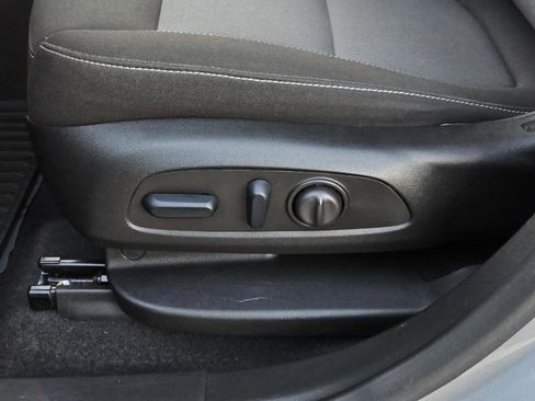 Used 2024 Chevrolet Blazer LT image 24