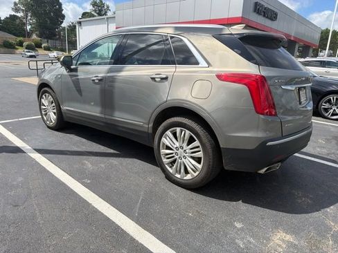 Used 2018 Cadillac XT5 Premium Luxury AWD/4WD image 4