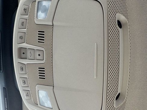 Used 2022 Lincoln Nautilus Reserve w/ Equipment Group 201A image 13