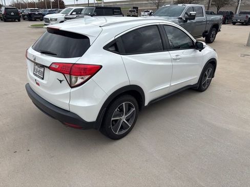Used 2022 Honda HR-V EX-L image 3