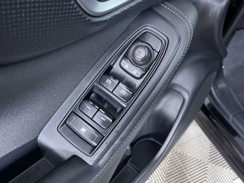 Used 2023 Subaru Forester Premium image 13