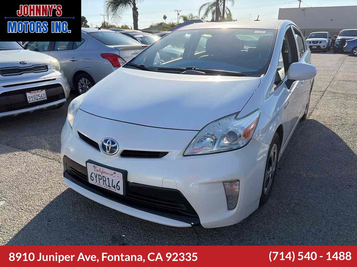 Used 2013 Toyota Prius Two FWD image 1