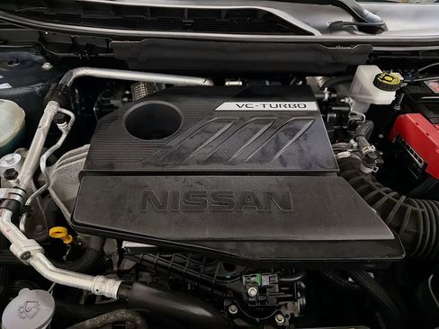 Used 2023 Nissan Rogue S AWD/4WD image 31