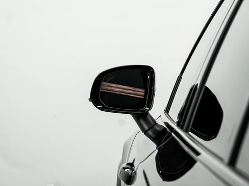 Used 2021 Volvo XC90 T6 R-Design w/ Advanced Package image 14