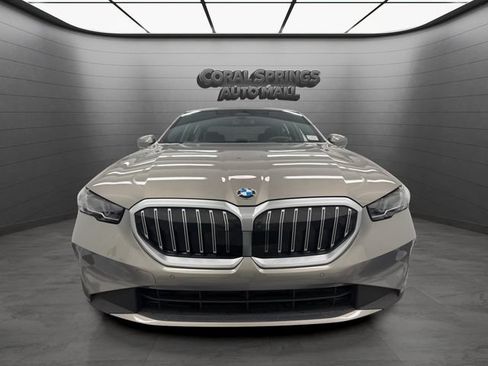 Used 2026 BMW 530i RWD image 8