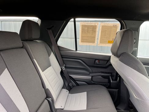 Used 2025 Toyota 4Runner TRD Off-Road image 37