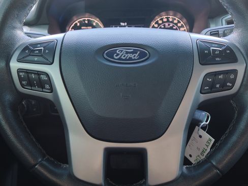 Used 2019 Ford Ranger XLT w/ Equipment Group 301A Mid image 19