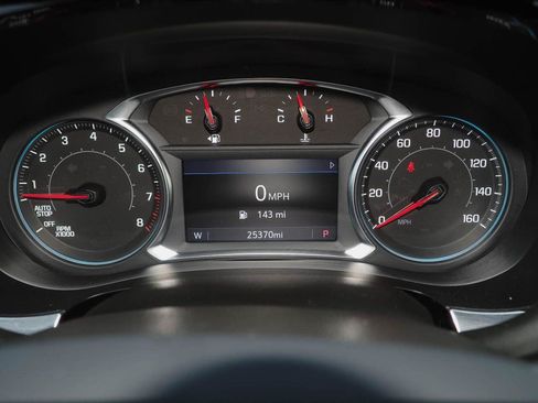 Certified 2023 Chevrolet Traverse LT FWD image 15