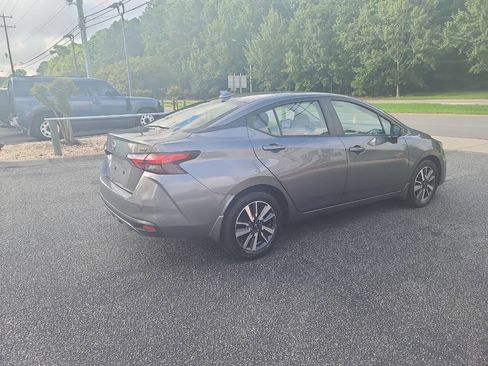 Used 2024 Nissan Versa SV w/ Trunk Package image 8