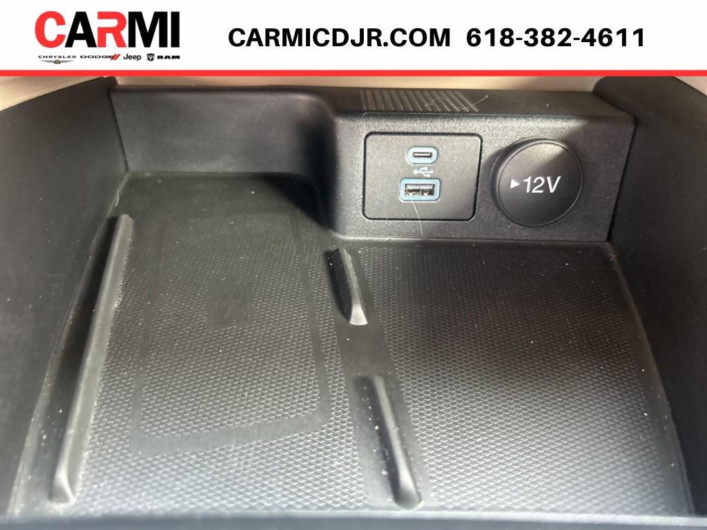 Used 2022 Ford Escape SEL w/ Technology Package AWD/4WD image 28