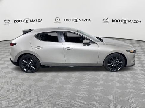 New 2026 MAZDA MAZDA3 s w/ Appearance Package FWD image 9