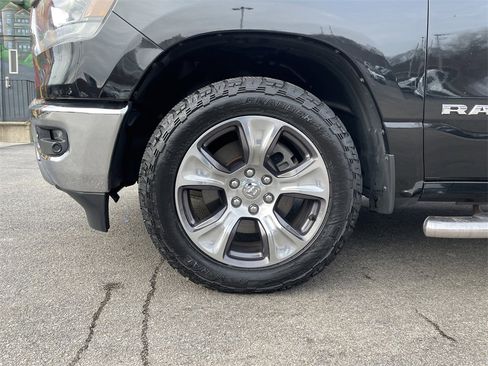 Used 2023 RAM 1500 Laramie image 10