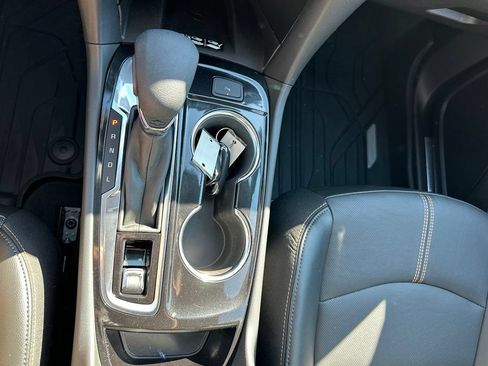 Used 2024 Chevrolet Equinox Premier w/ LPO, Floor Liner Package FWD image 16