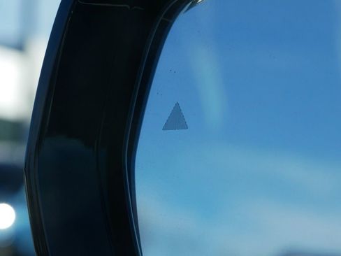 Certified 2024 Jeep Grand Cherokee Altitude image 36