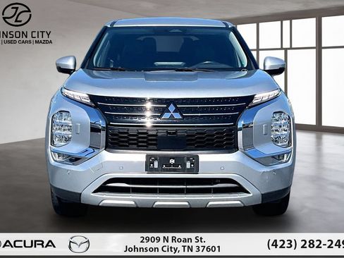 Used 2024 Mitsubishi Outlander SE Black Edition AWD/4WD image 3
