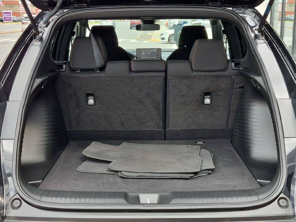Used 2024 Honda HR-V Sport image 7