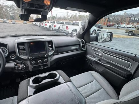 Used 2022 RAM 1500 Big Horn AWD/4WD image 22