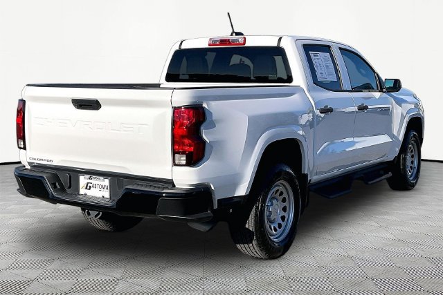 Used 2024 Chevrolet Colorado W/T RWD image 5