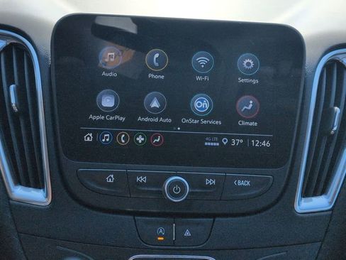 Used 2021 Chevrolet Malibu LT image 15