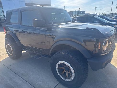 Used 2022 Ford Bronco 2-Door image 1