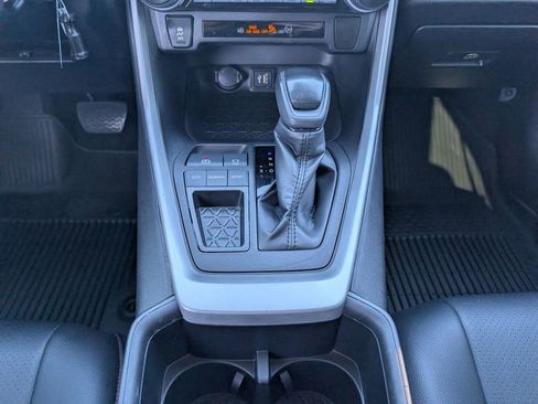 Used 2023 Toyota RAV4 LE image 22