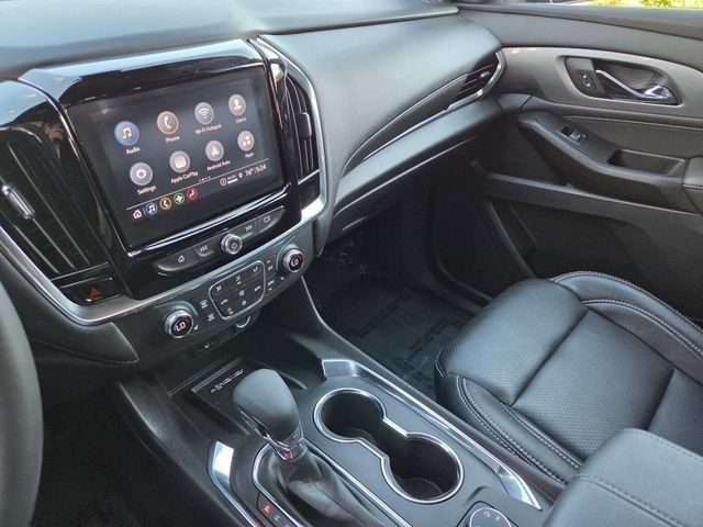 Used 2023 Chevrolet Traverse LT AWD/4WD image 32