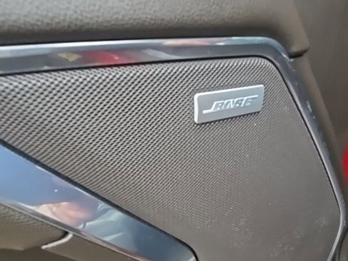 Certified 2024 GMC Sierra 1500 SLT w/ SLT Convenience Package image 15