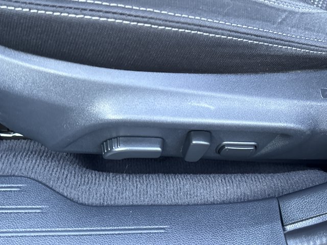 Used 2018 Subaru Outback 2.5i Premium AWD/4WD image 17
