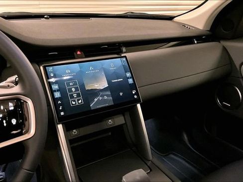 Certified 2025 Land Rover Discovery Sport S image 5