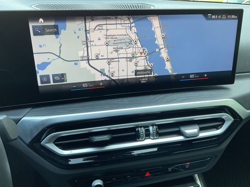 Certified 2024 BMW 330i Sedan w/ Premium Package image 17