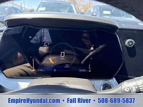 Used 2025 Chevrolet Trax LT w/ Driver Confidence Package FWD image 32