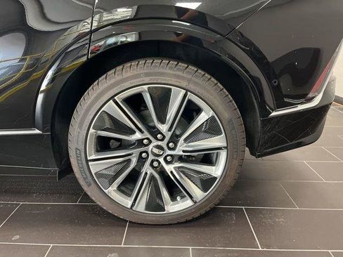 New 2026 Cadillac Lyriq Signature Luxury image 17