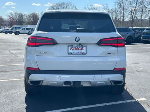 Used 2022 BMW X5 xDrive40i w/ Premium Package image 6