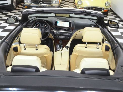 Used 2016 BMW 650i xDrive Convertible w/ Executive Package image 34
