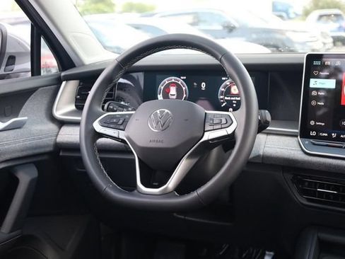 New 2026 Volkswagen Tiguan S FWD image 17