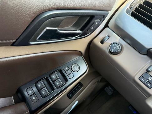 Used 2015 Chevrolet Tahoe LT w/ Luxury Package image 30