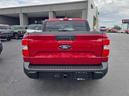 New 2025 Ford Maverick XLT w/ XLT Luxury Package image 5