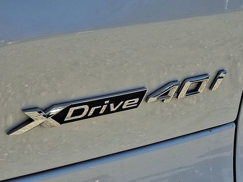 Used 2020 BMW X5 xDrive40i w/ M Sport Package image 31