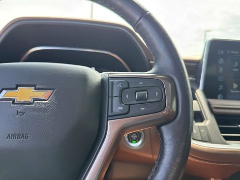 Used 2022 Chevrolet Tahoe High Country w/ Premium Package AWD/4WD image 21