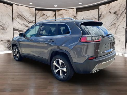 Used 2019 Jeep Cherokee Limited AWD/4WD image 6