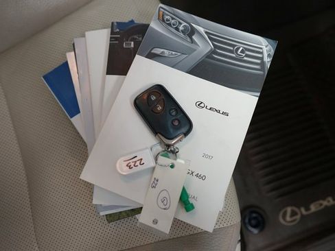 Used 2017 Lexus GX 460 image 61