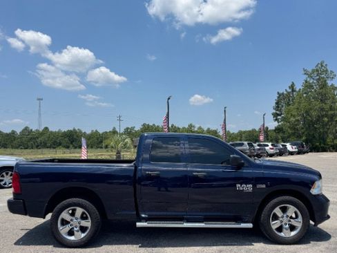 Used 2019 RAM 1500 Express w/ Express Value Package RWD image 4