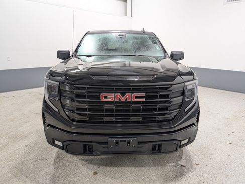 Used 2025 GMC Sierra 1500 Elevation image 8