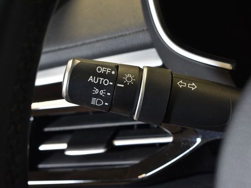 Used 2024 Acura MDX SH-AWD image 18