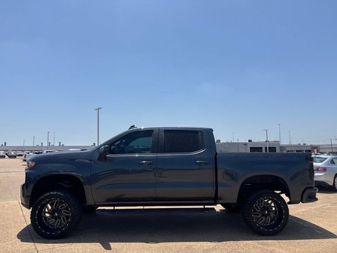 Used 2020 Chevrolet Silverado 1500 Custom w/ Custom Value Package RWD image 13