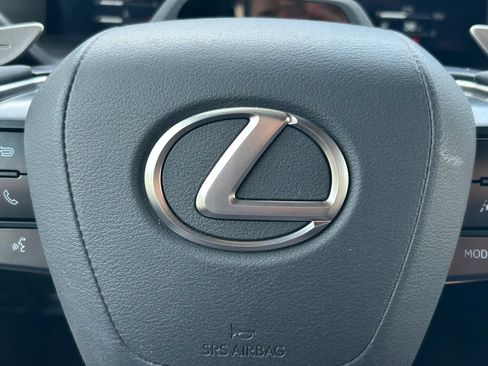 Used 2025 Lexus GX 550 w/ Accessory Package (2T) AWD/4WD image 43