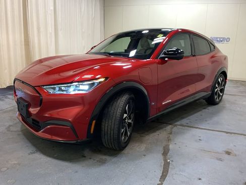 Used 2021 Ford Mustang Mach-E Premium AWD/4WD image 49