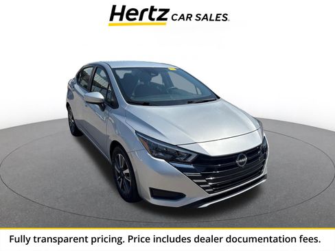 Used 2025 Nissan Versa SV FWD image 1