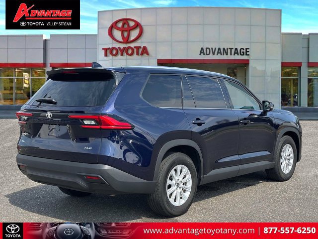 Certified 2024 Toyota Grand Highlander AWD image 7