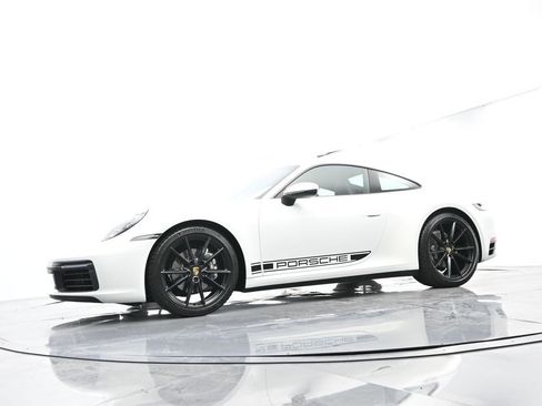 Certified 2022 Porsche 911 Carrera image 43